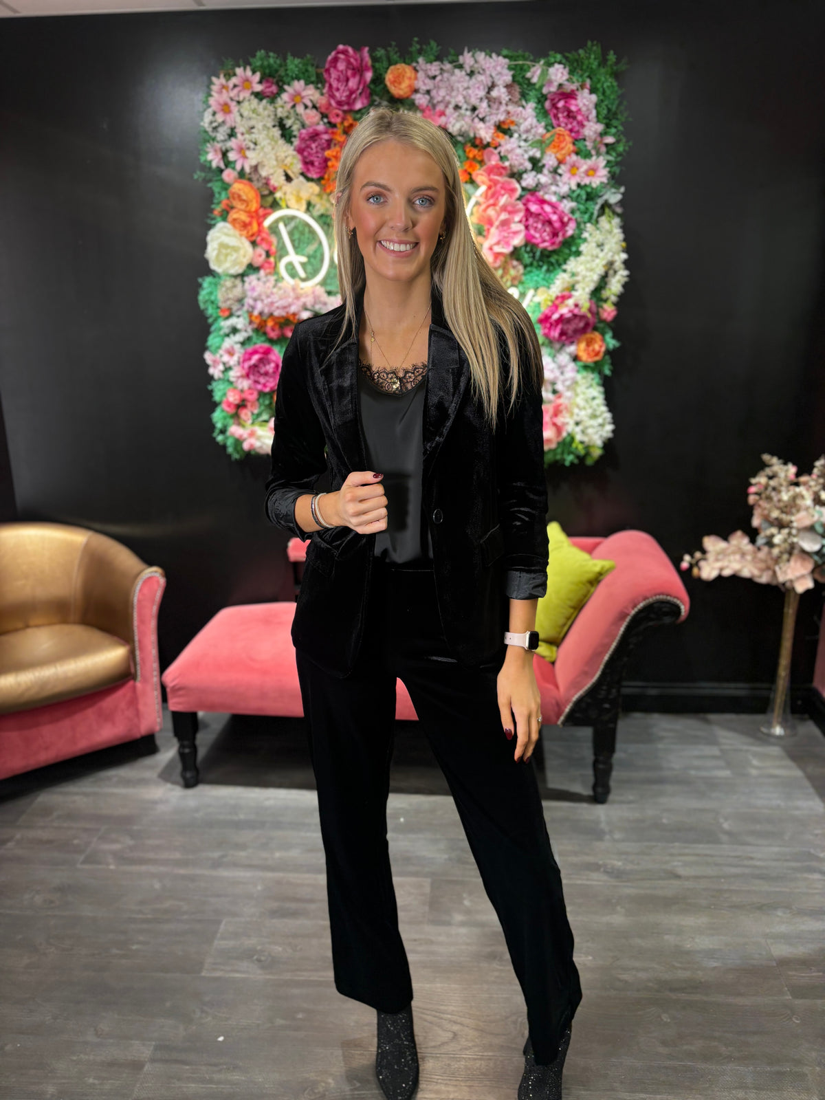 Perlina Black Velvet Blazer