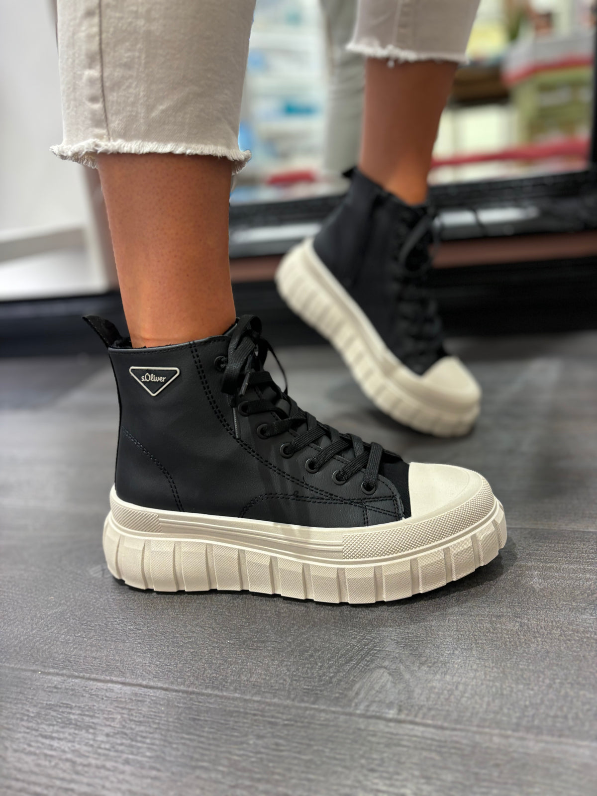 Black Flatform High-Top Trainer