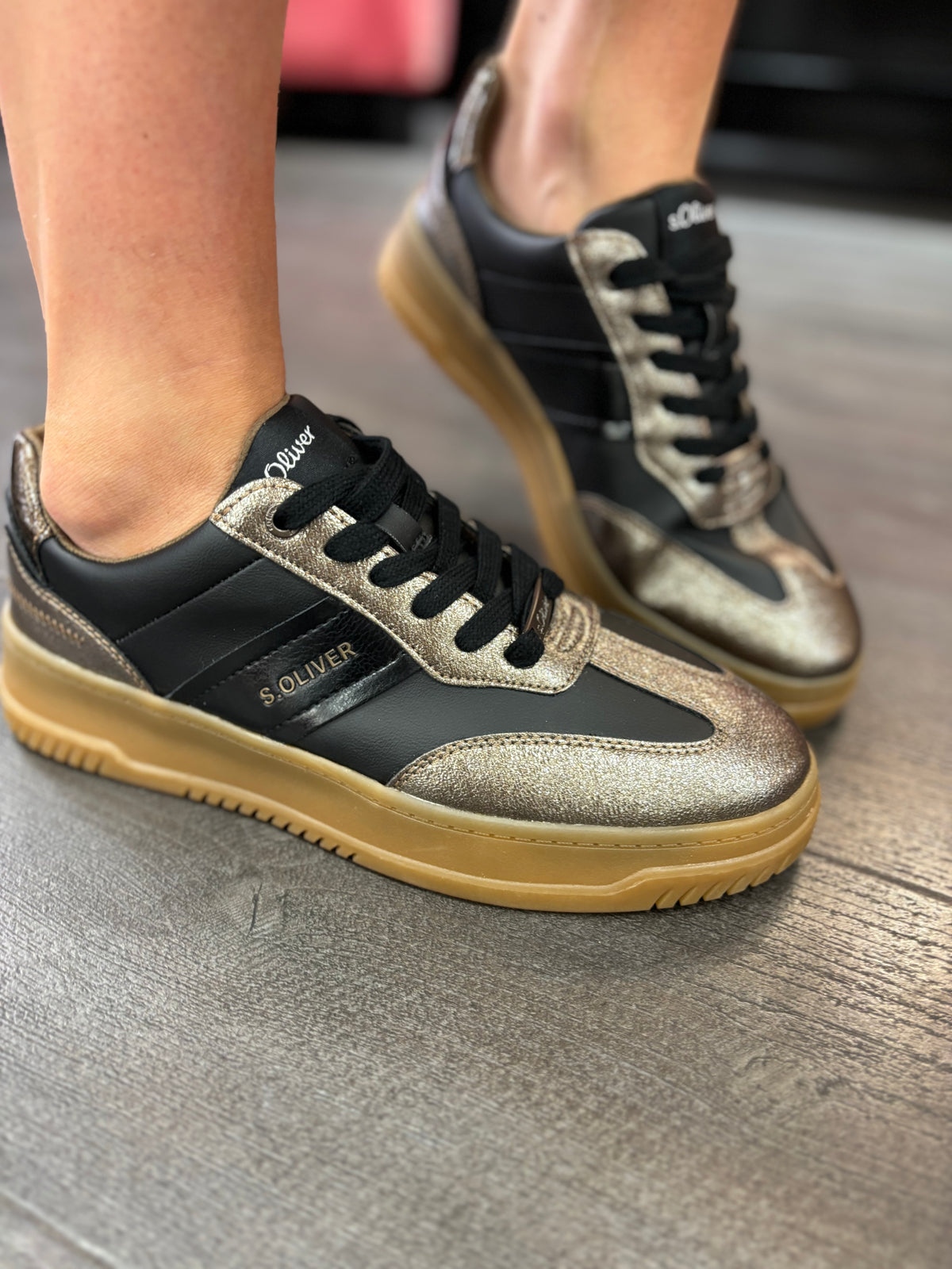 Black Comb Gold Trainers