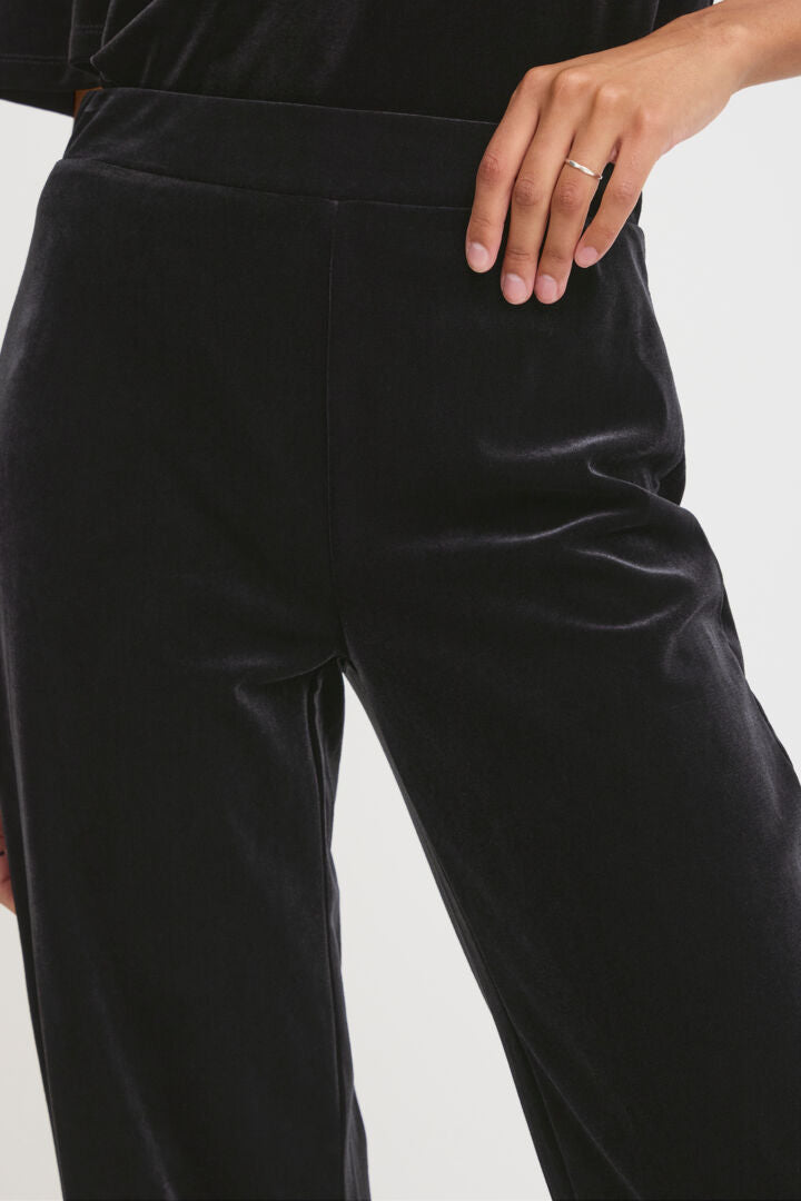 Perlina Velvet Pants