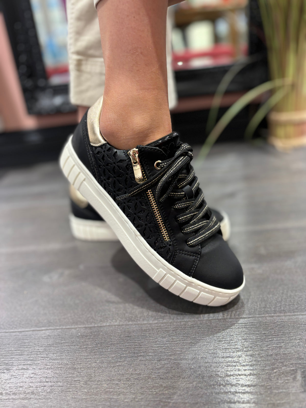 Black Comb Gold Trainers