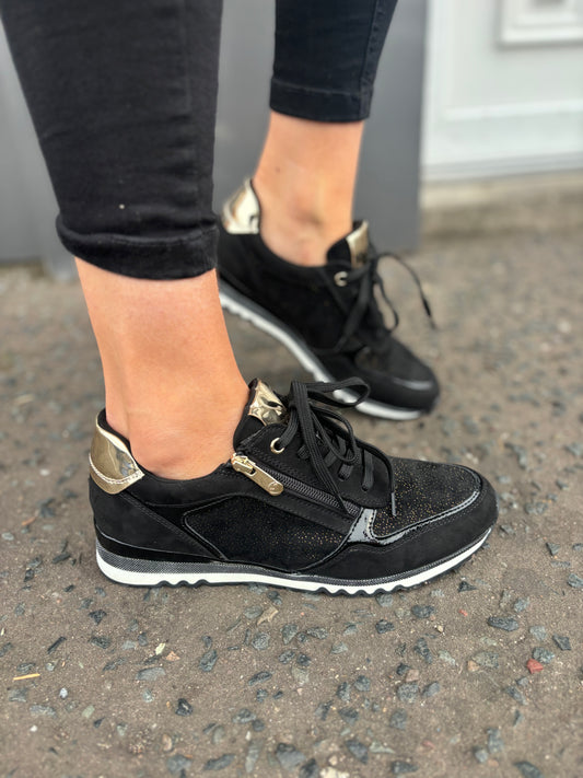 Black Gold Wedge Trainer