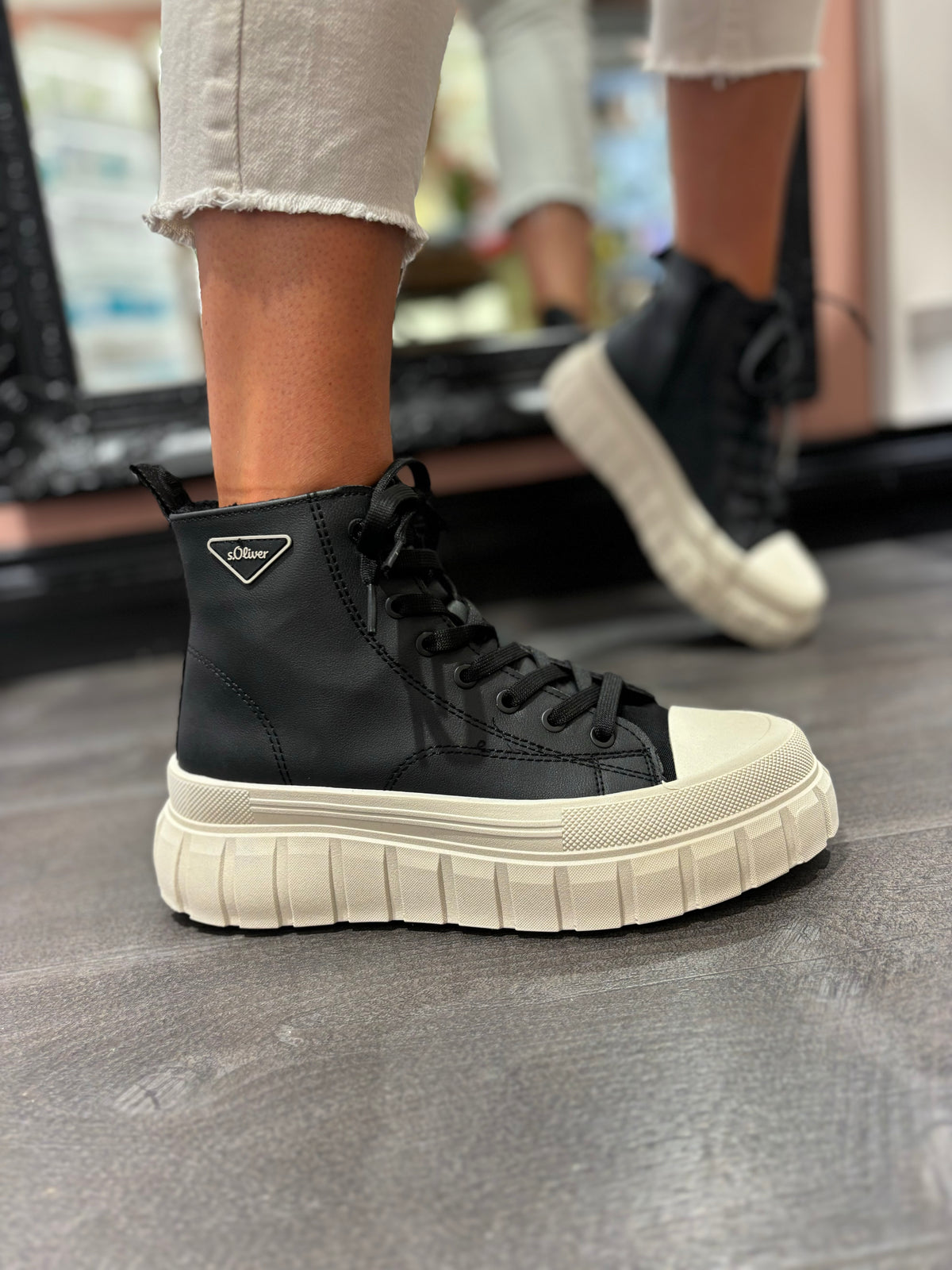 Black Flatform High-Top Trainer