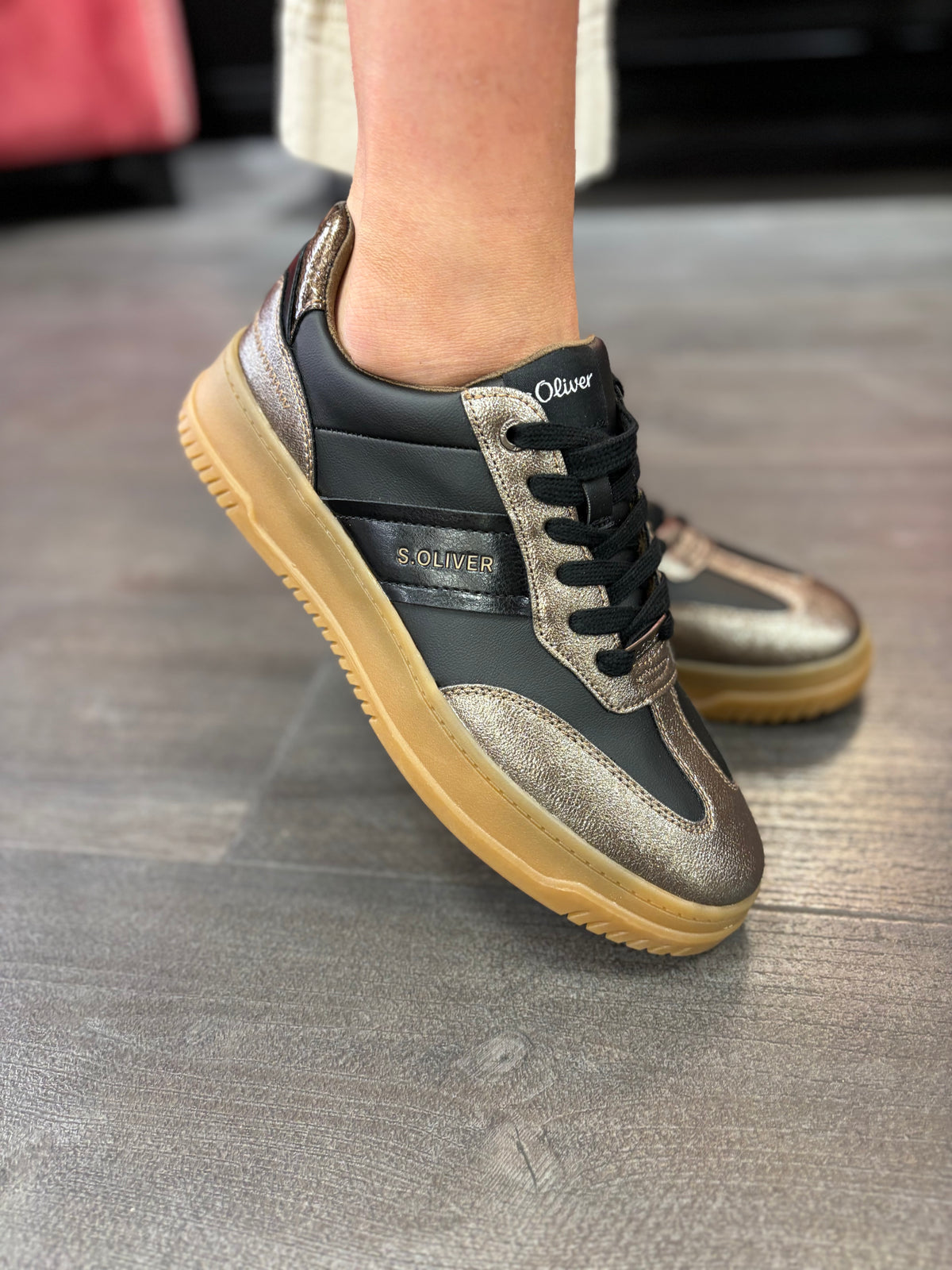 Black Comb Gold Trainers