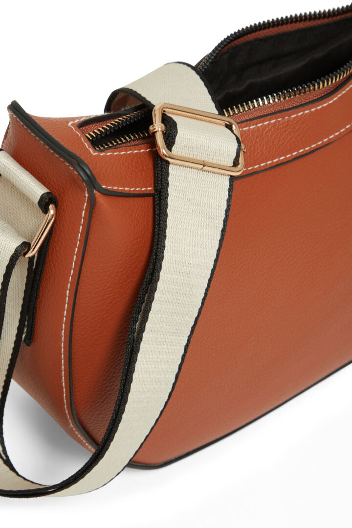 Bodil Cross Body Bag Tan