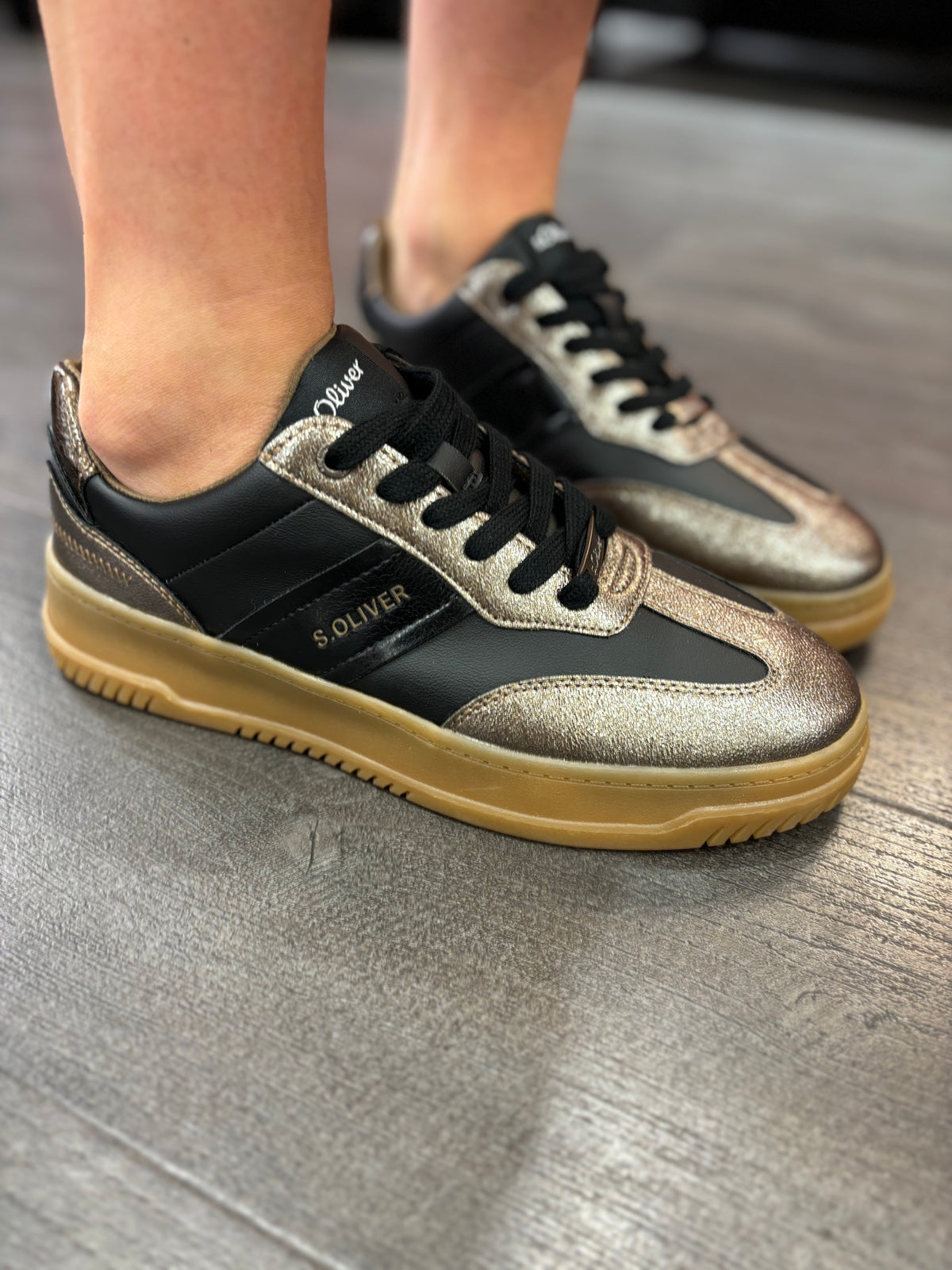 Black Comb Gold Trainers