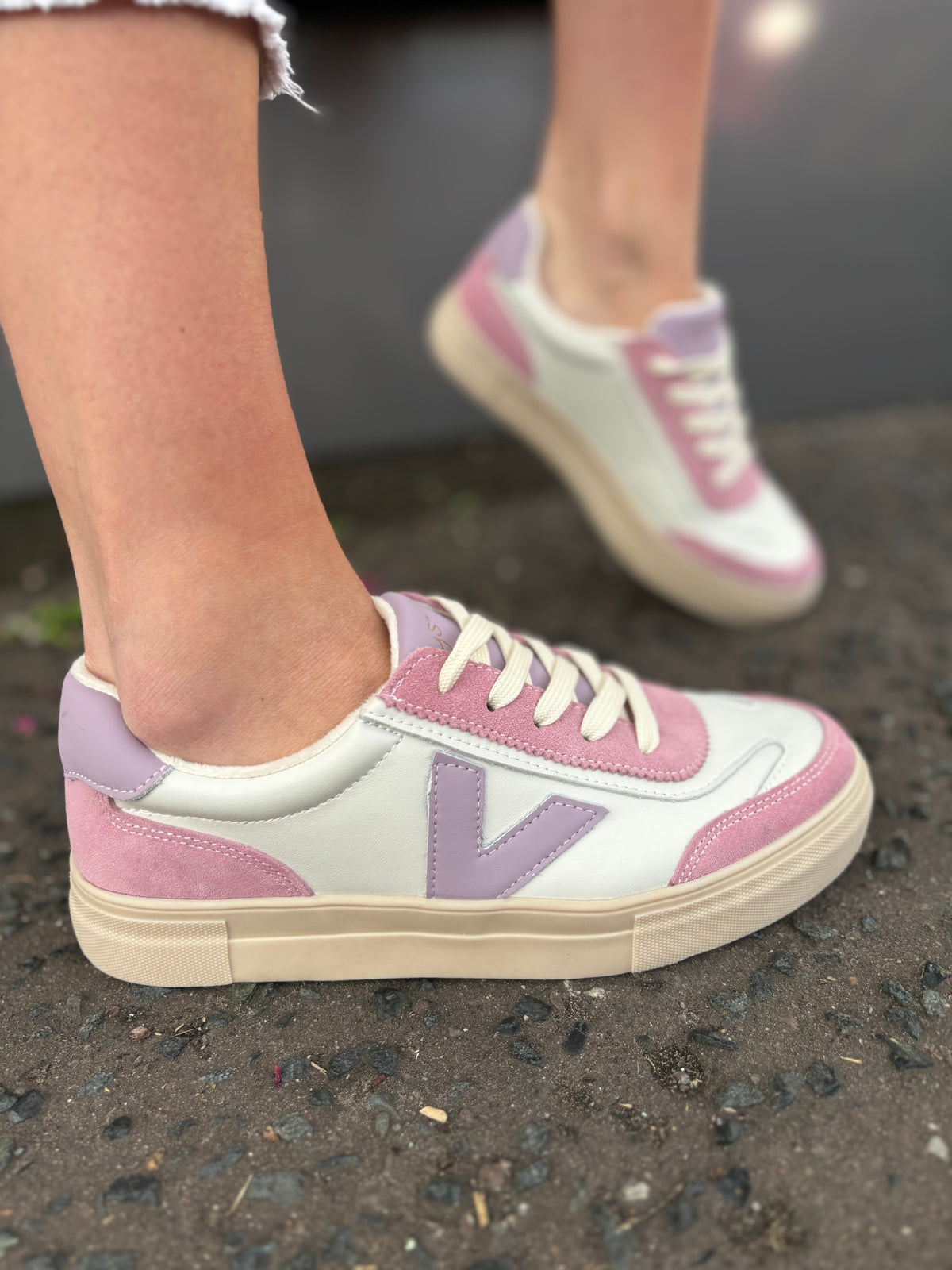 Eighty Mystic Lilac Trainers